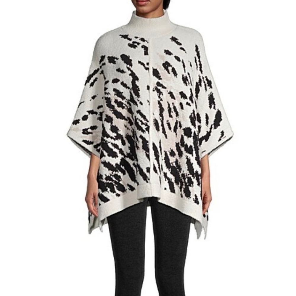 NWT Barefoot Dreams CozyChic Cheetah Print Poncho‎ Cream Black One Size